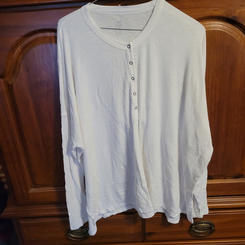 Aerie real soft thumb hole white top XL